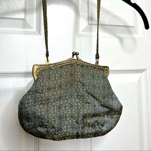 Lovely vintage purse